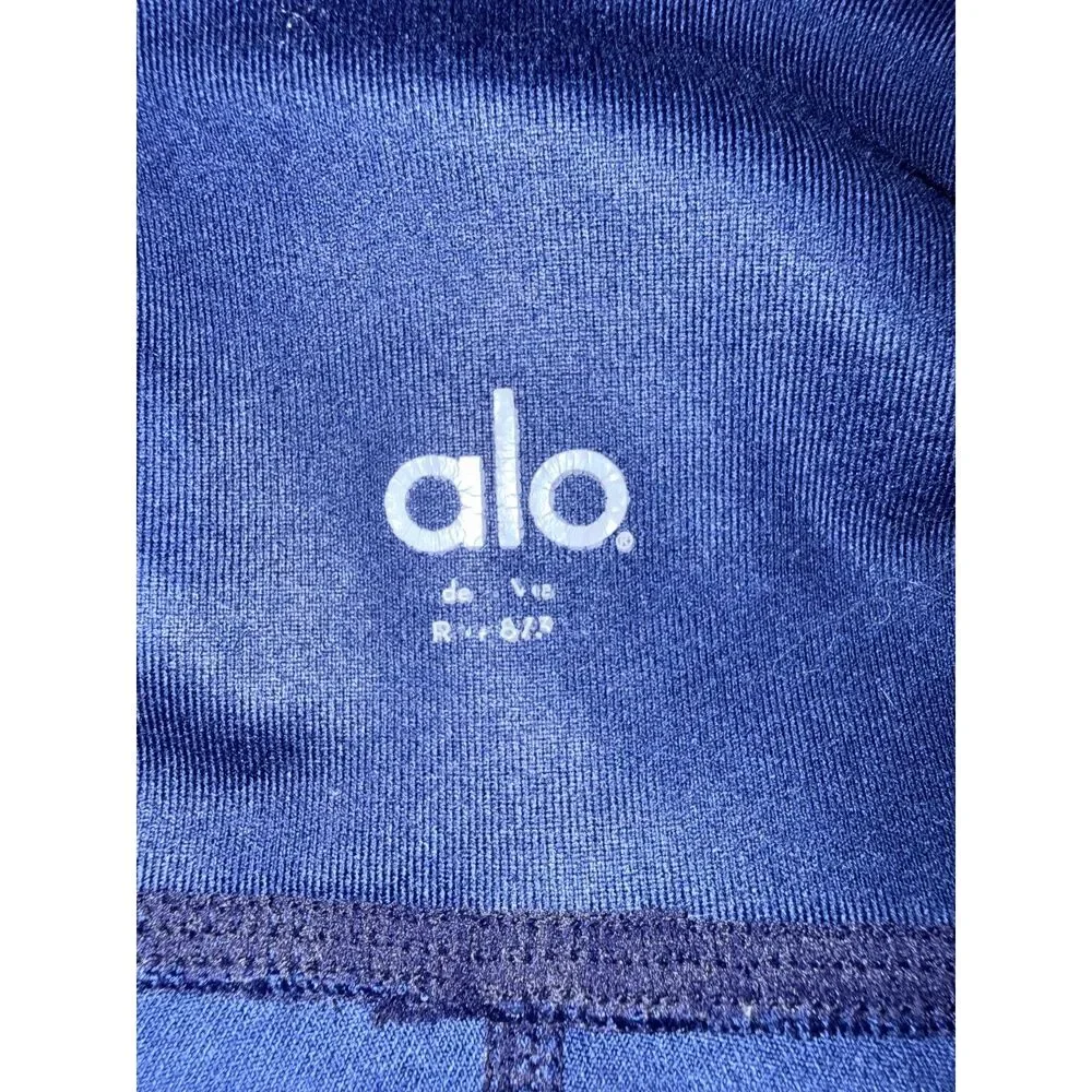 ALO Yoga description excellent